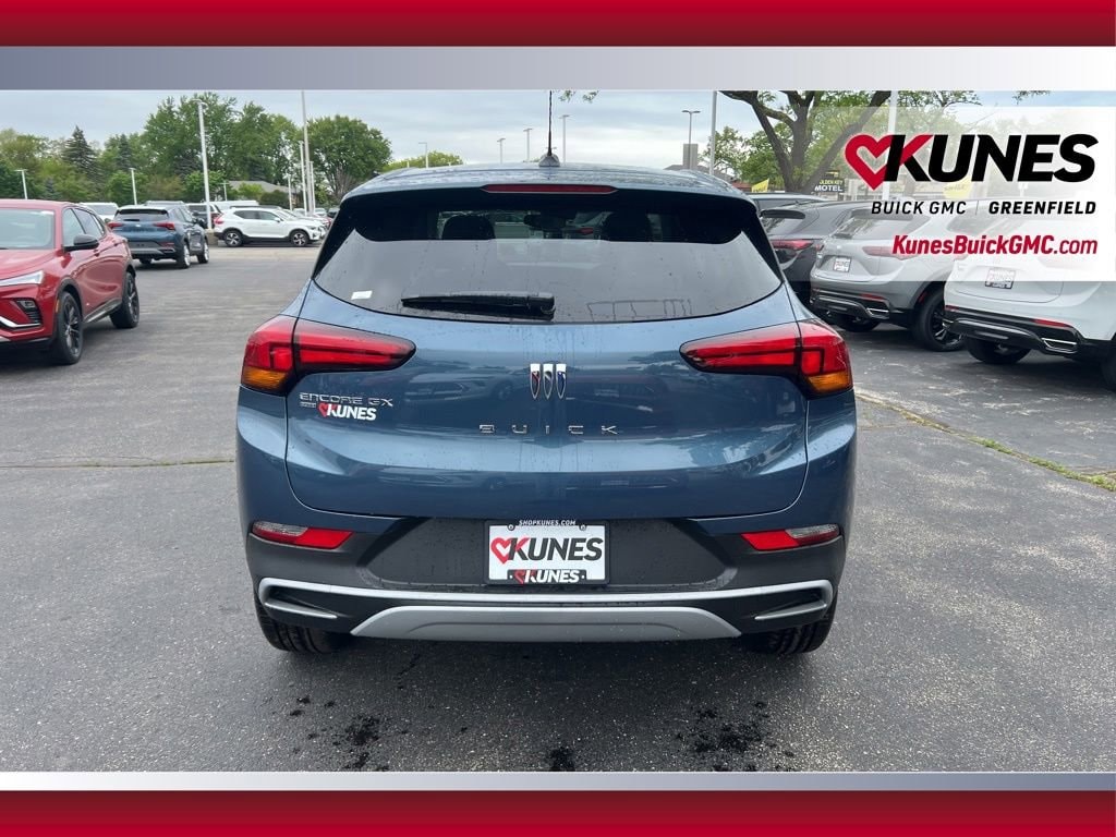 New 2026 Buick Encore GX Preferred SUV