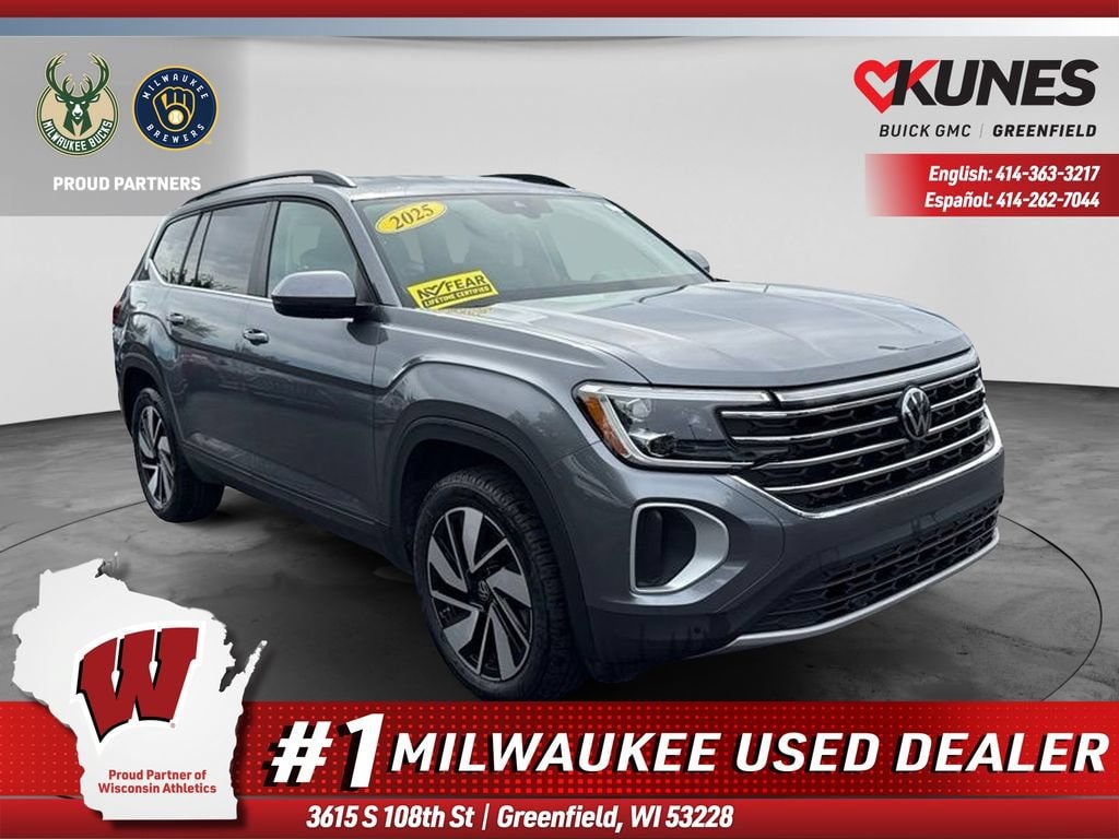 Used 2025 Volkswagen Atlas 2.0T SE w/Technology