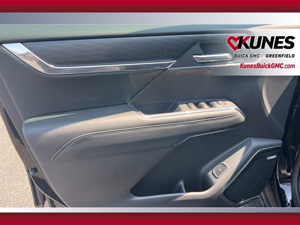 2025 GMC Acadia Elevation - Photo 15