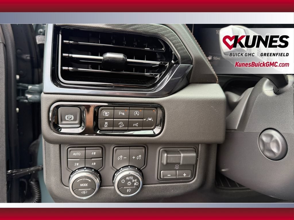 2026 GMC Yukon AT4 - Photo 28