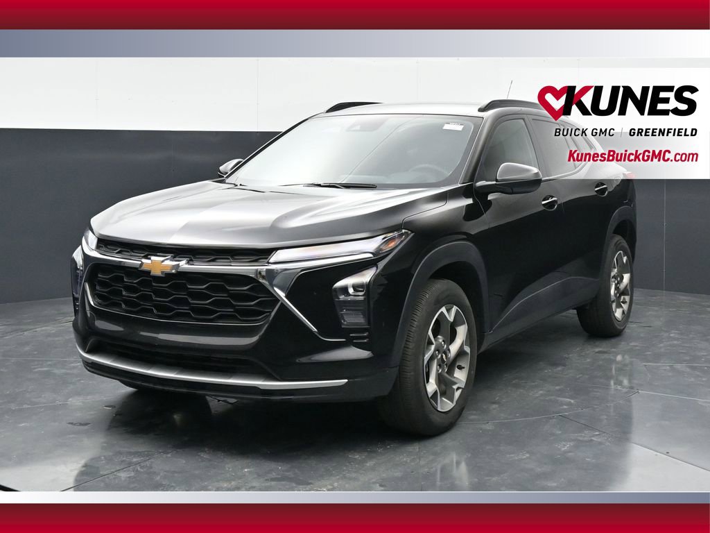 Used 2025 Chevrolet Trax LT SUV
