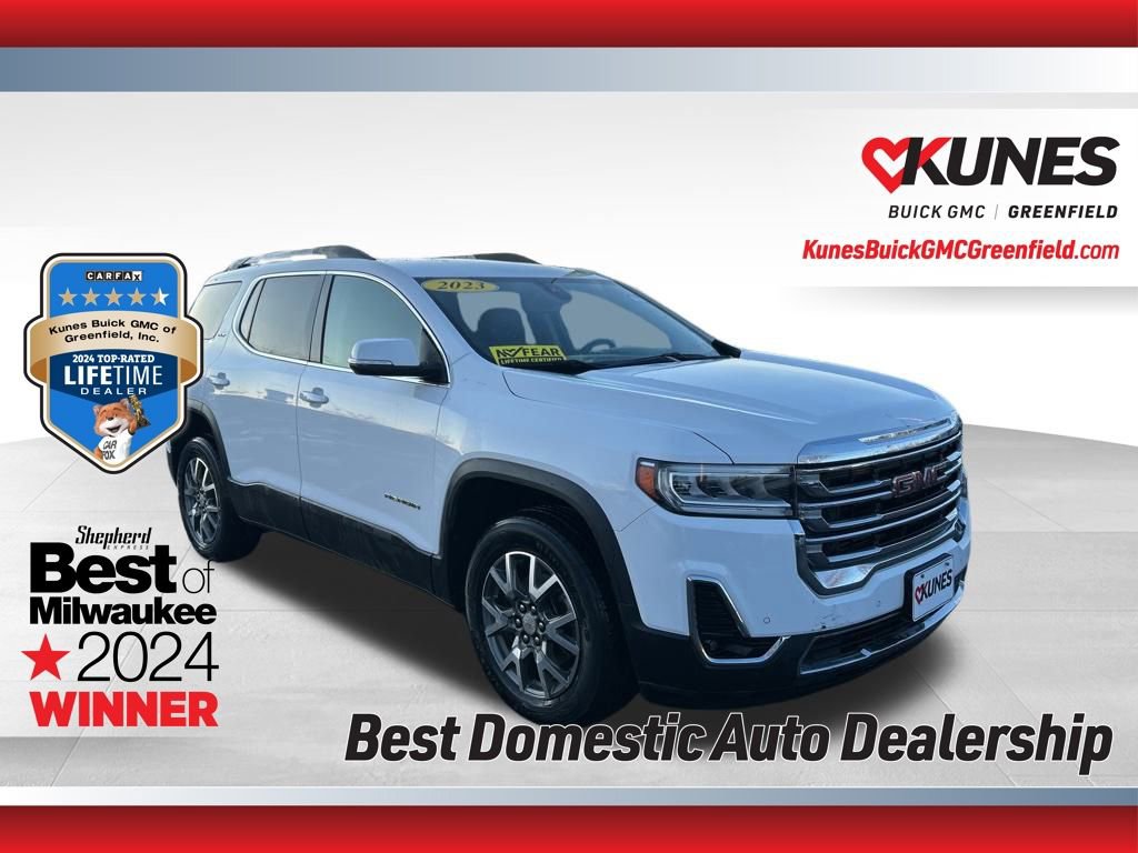 2023 GMC Acadia SLT's photo