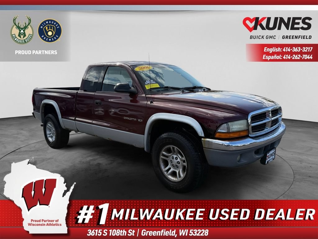 Used 2001 Dodge Dakota SLT with VIN 1B7GG22N01S225250 for sale in Greenfield, WI