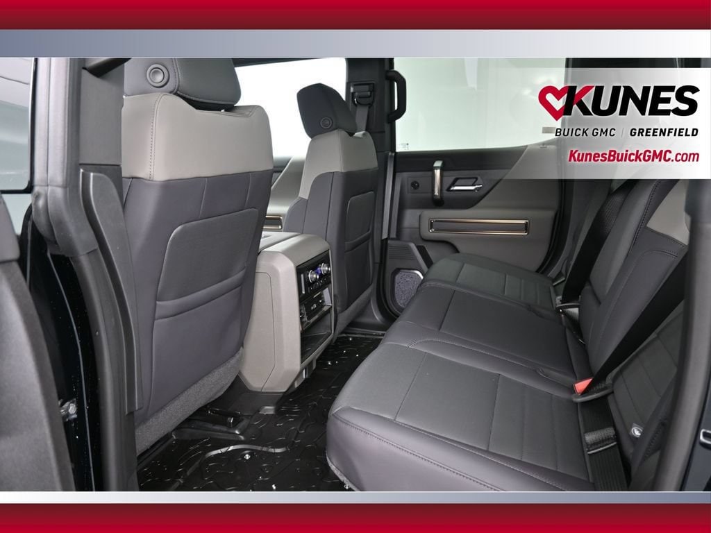 2025 GMC HUMMER EV 2X - Photo 13