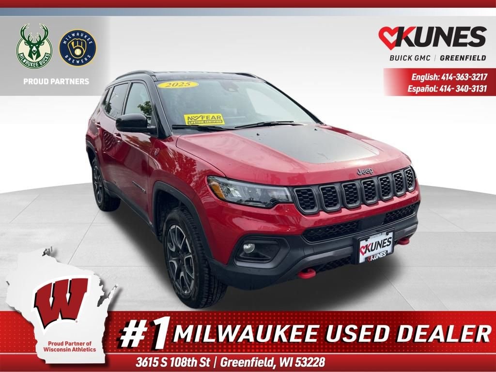 2025 Jeep Compass Trailhawk 4X4's photo