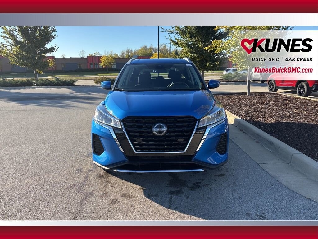Used 2024 Nissan Kicks SV SUV