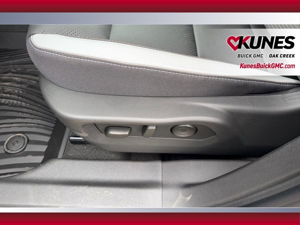 2026 Buick Envision Sport Touring - Photo 13