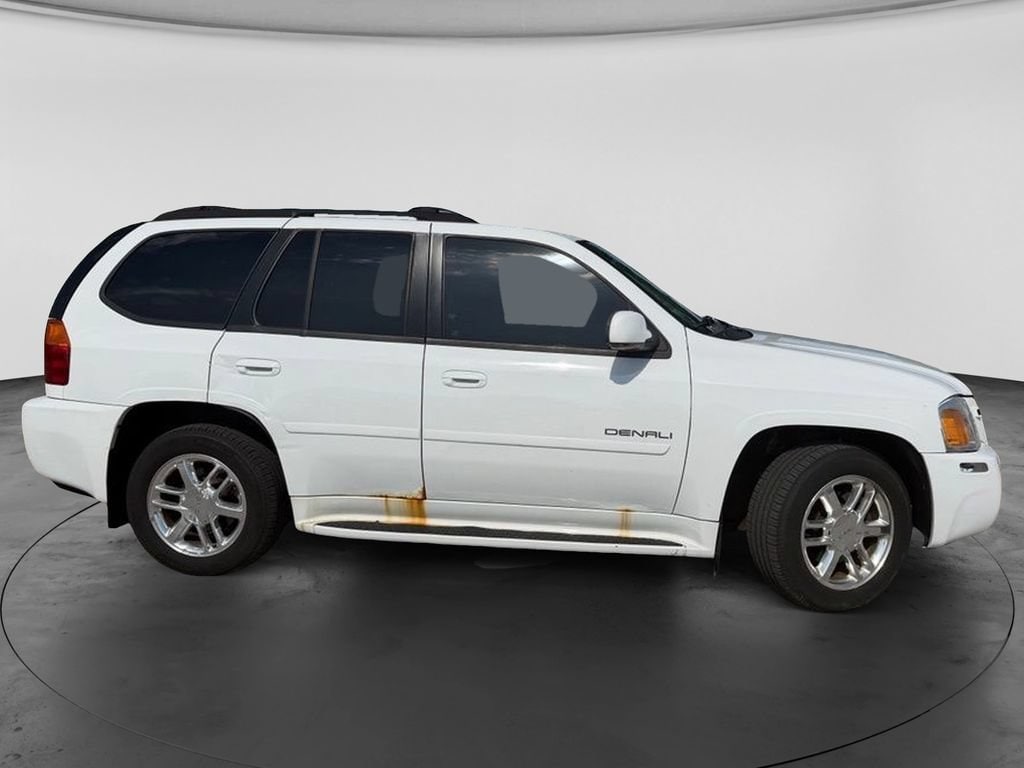 Used 2006 GMC Envoy Denali SUV