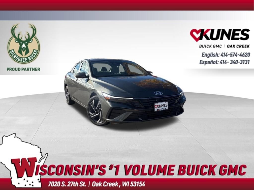 Used 2025 Hyundai Elantra Limited Sedan