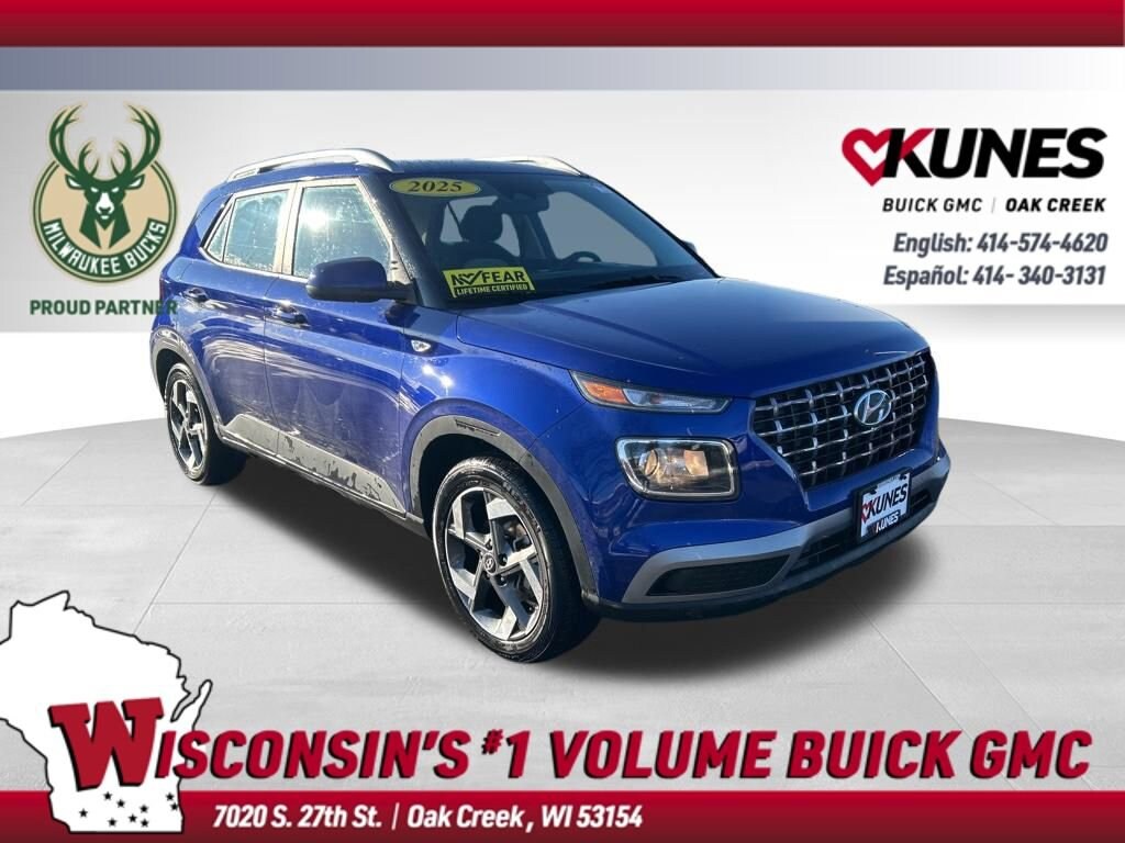 Used 2025 Hyundai Venue SEL SUV