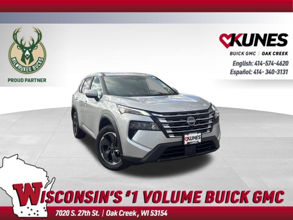 2024 Nissan Rogue SV's photo