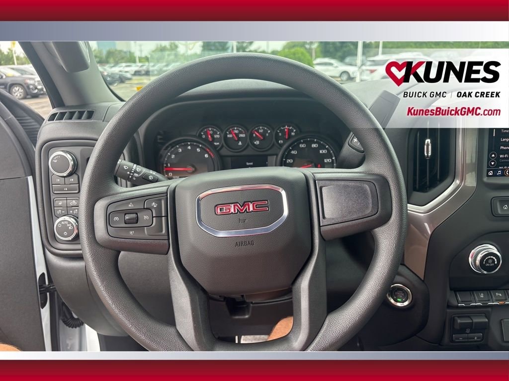 2025 GMC Sierra 2500HD Pro - Photo 18