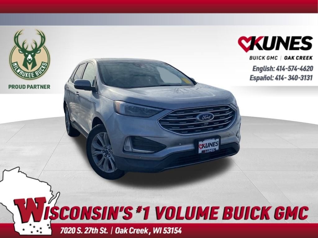 2022 Ford Edge Titanium's photo