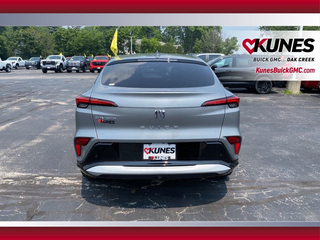 2025 Buick Envista ST photo 4
