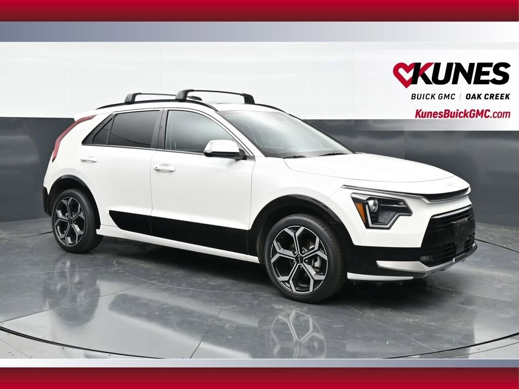 Used 2023 Kia Niro EX Touring SUV