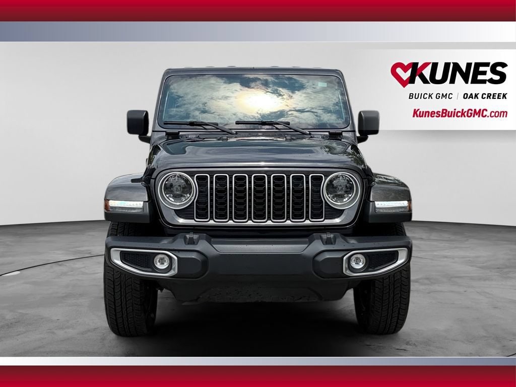 Used 2025 Jeep Wrangler Sahara SUV