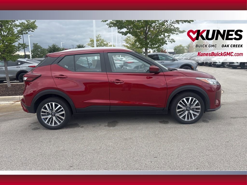 2024 Nissan Kicks SV photo 3