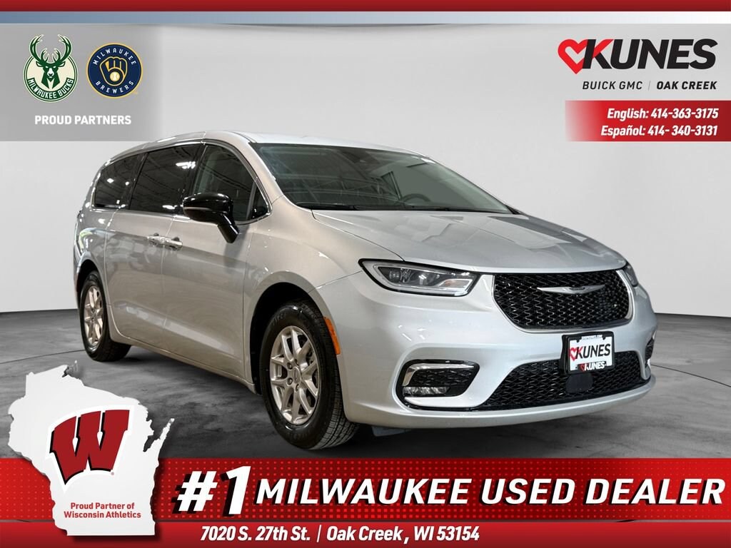 Used 2024 Chrysler Pacifica Touring L Van Passenger Van