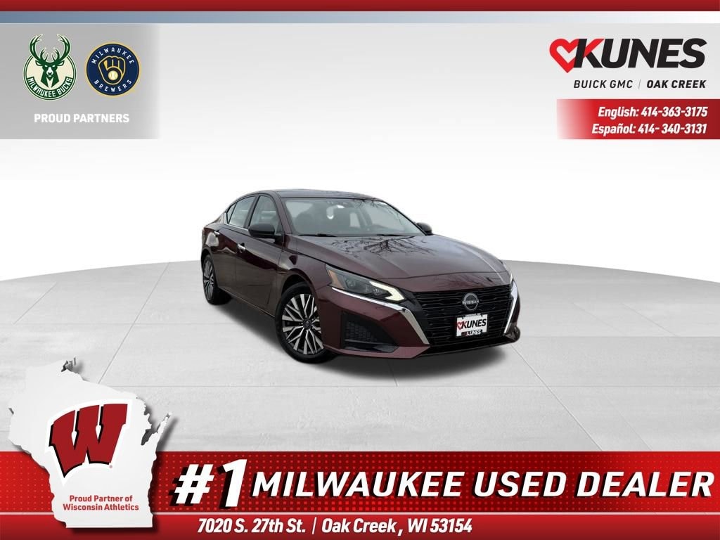 Used 2025 Nissan Altima SV Sedan