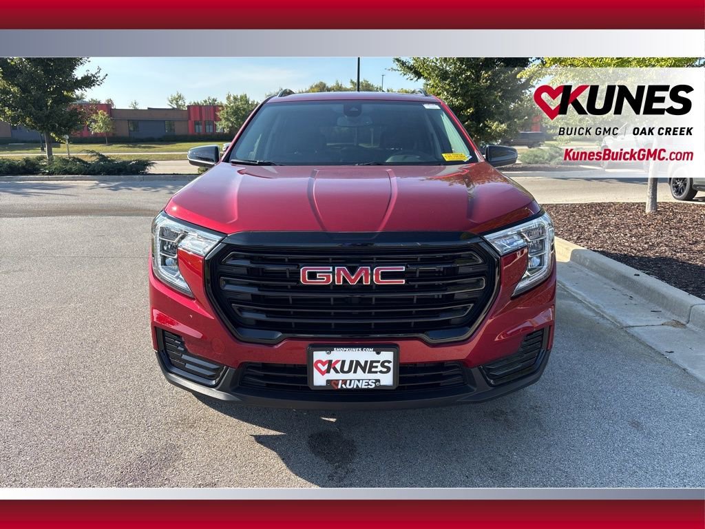 2023 Gmc Terrain SLE photo 2