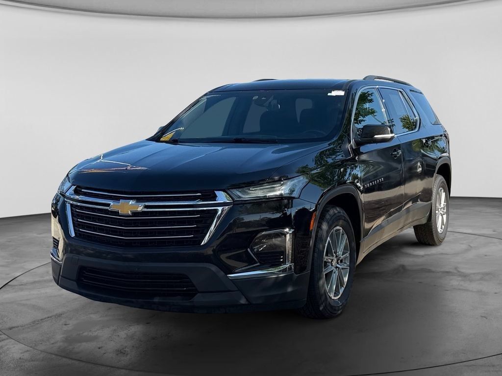 Used 2023 Chevrolet Traverse LT Cloth w/1LT SUV