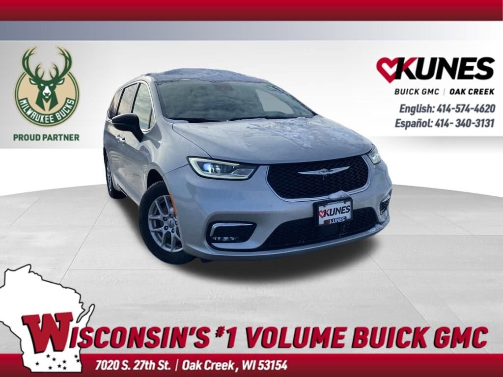 Used 2024 Chrysler Pacifica Touring L Van Passenger Van