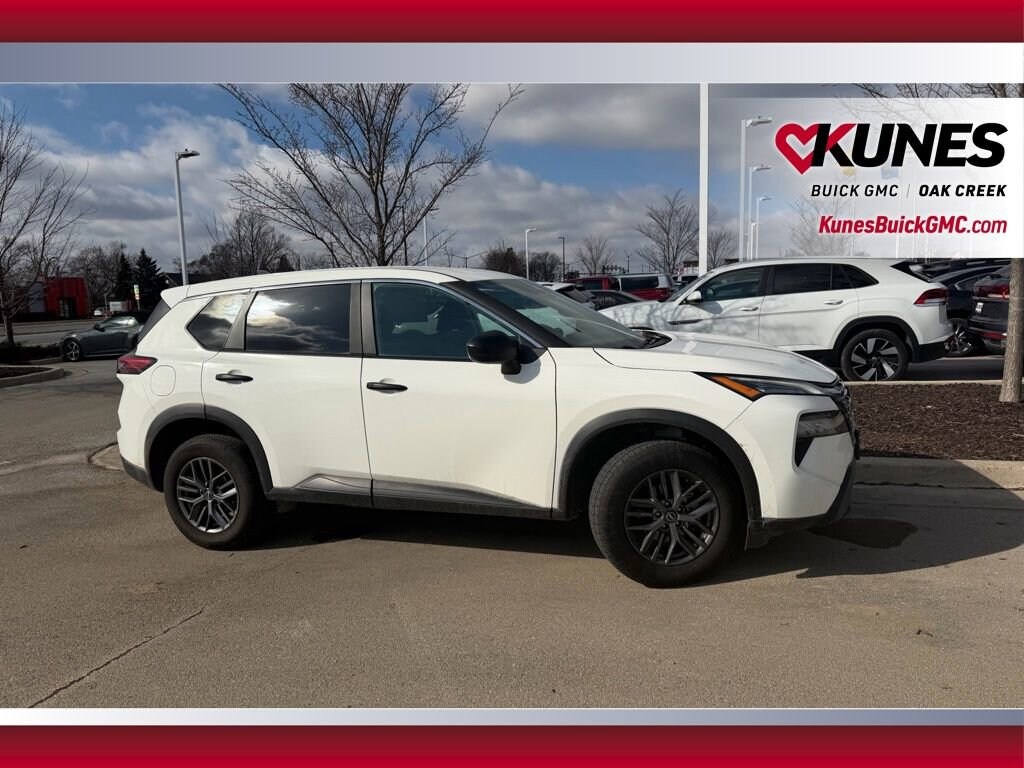 Used 2024 Nissan Rogue S SUV