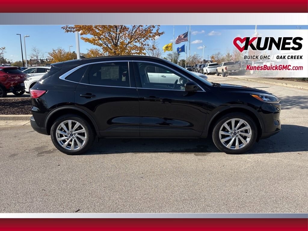 Used 2022 Ford Escape Titanium SUV