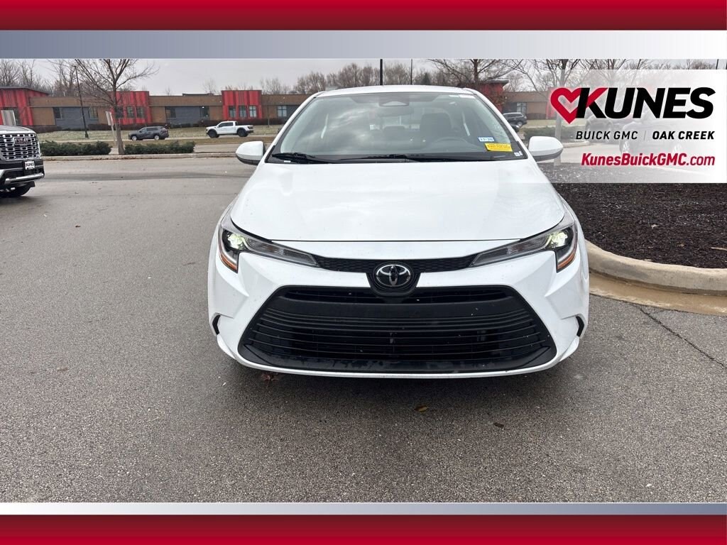 Used 2025 Toyota Corolla LE Sedan