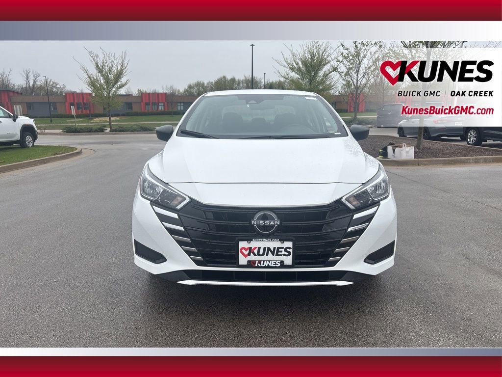 Used 2023 Nissan Versa Sedan S with VIN 3N1CN8DV7PL834530 for sale in Oak Creek, WI