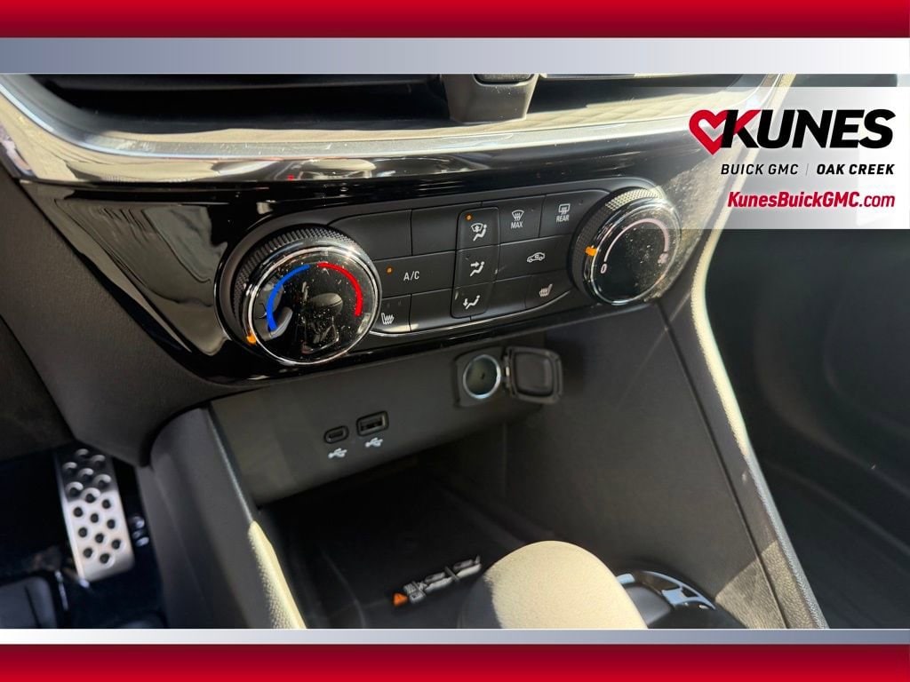 2026 Buick Encore GX Sport Touring - Photo 25