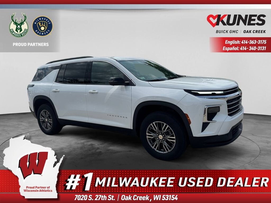 Used 2024 Chevrolet Traverse LT SUV