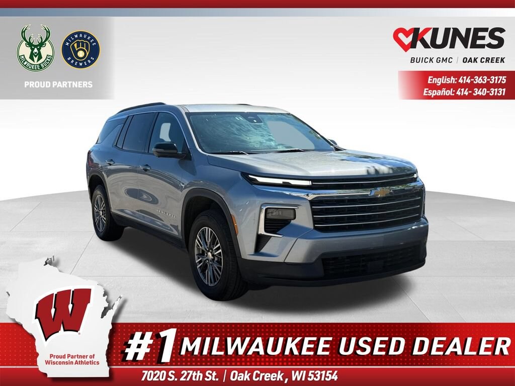 Used 2024 Chevrolet Traverse LT SUV
