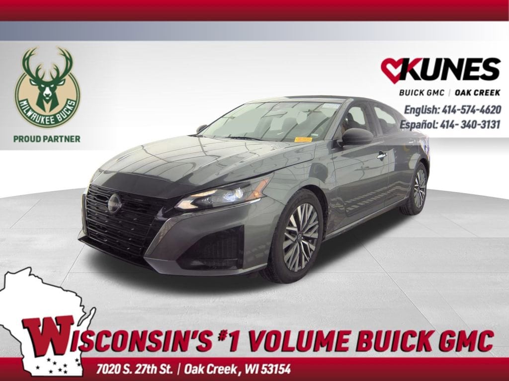 2024 Nissan Altima SV