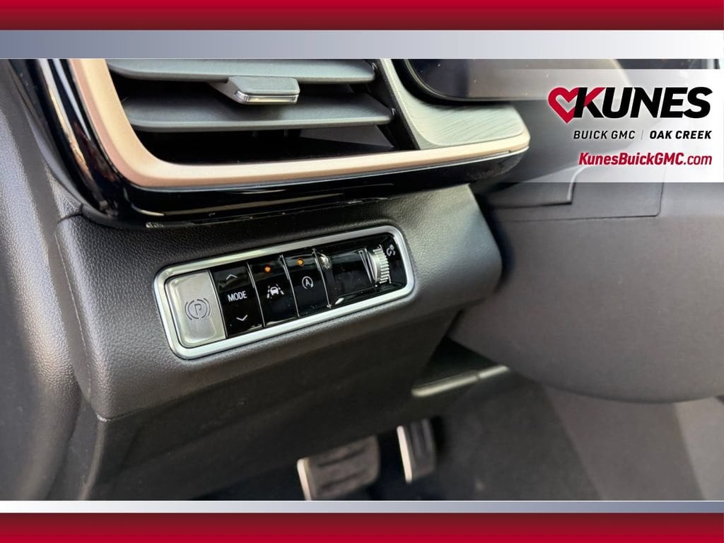 2026 Buick Envision Sport Touring - Photo 11