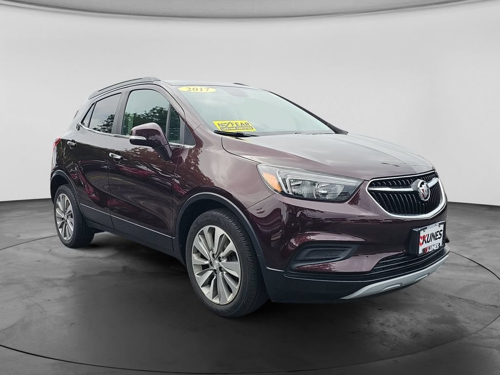 2017 Buick Encore Preferred's photo