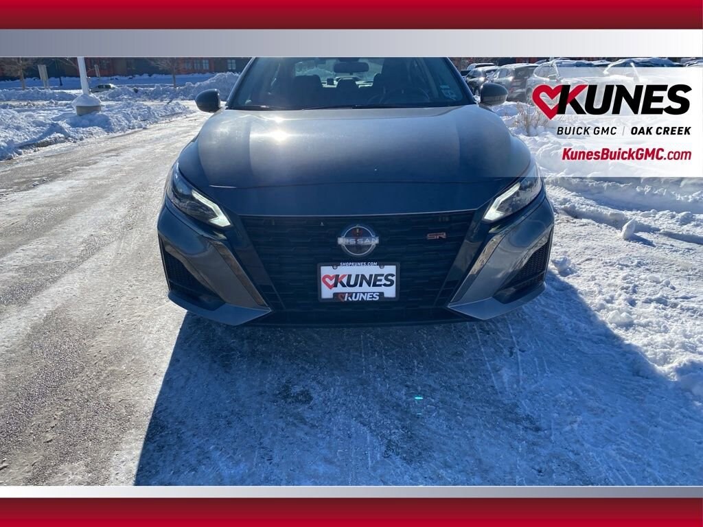 Used 2024 Nissan Altima 2.5 SR Sedan