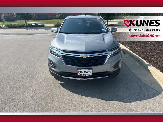 2023 Chevrolet Equinox LT photo 3