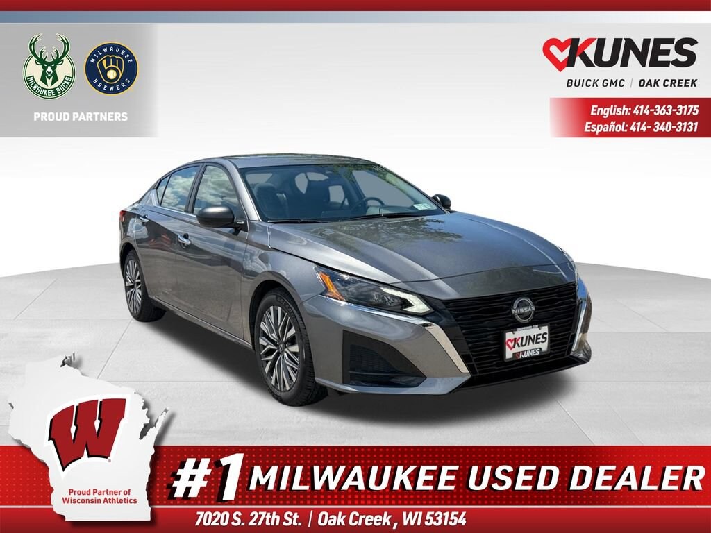 Used 2025 Nissan Altima SV Sedan