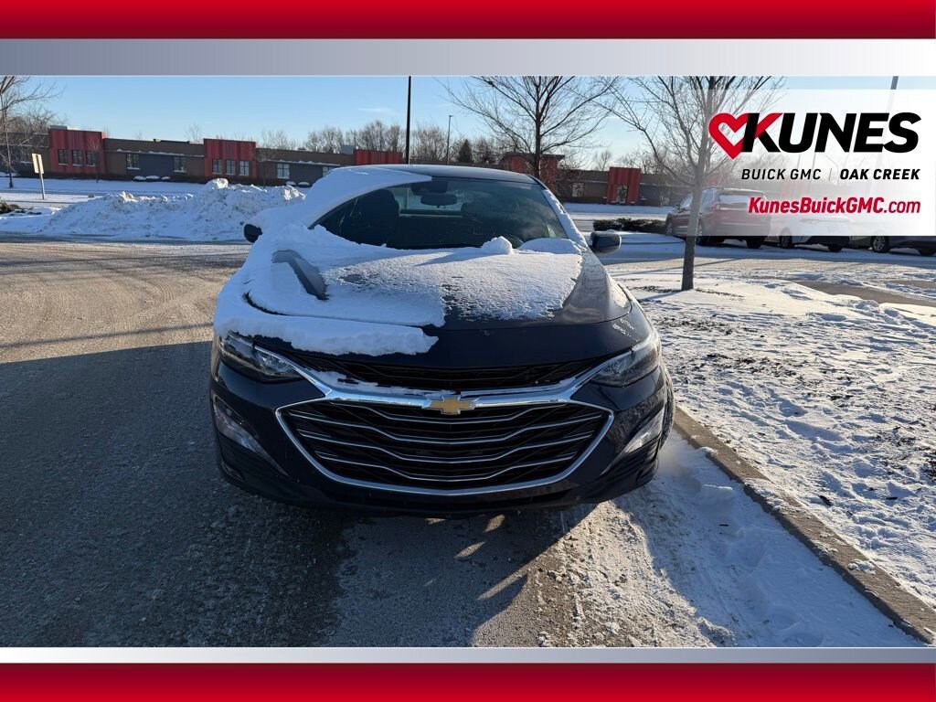 Used 2025 Chevrolet Malibu 1LT Sedan