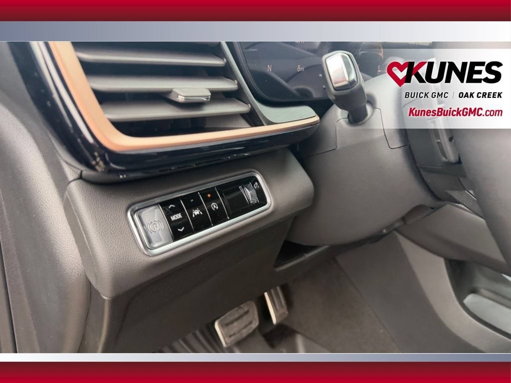 2026 Buick Envision Sport Touring - Photo 17