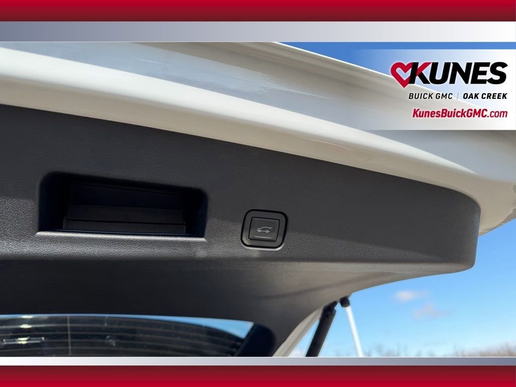 New 2026 GMC Acadia Elevation SUV