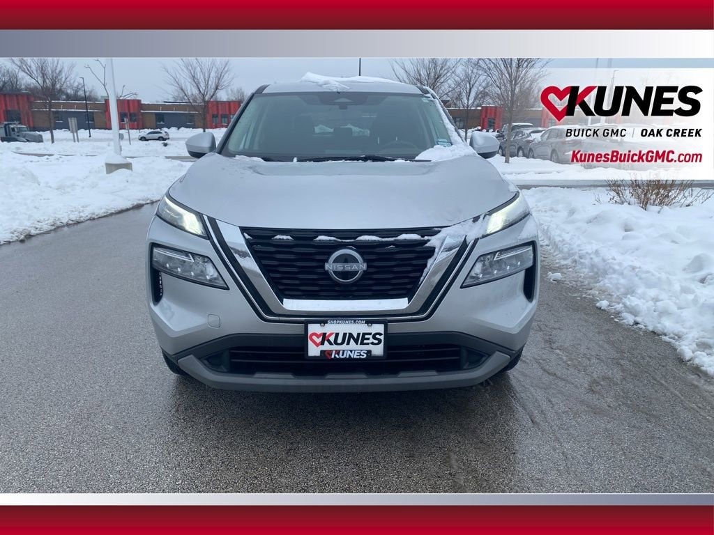Used 2023 Nissan Rogue SV SUV