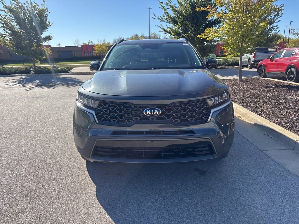 2021 Kia Sorento S photo 2