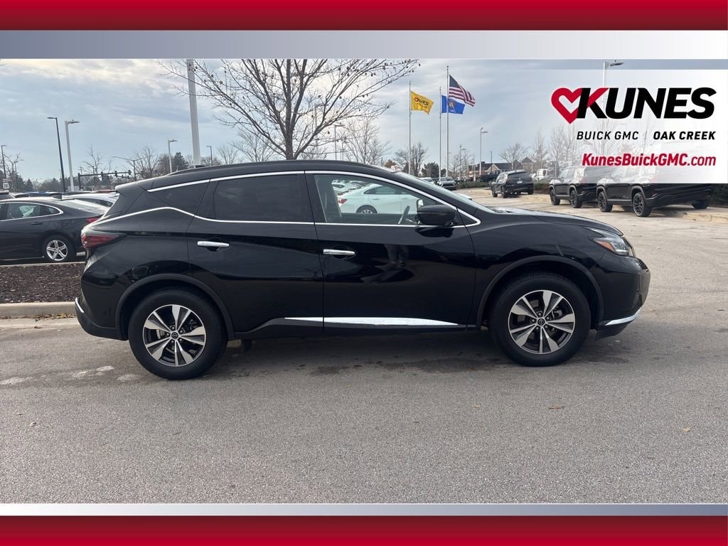 2023 Nissan Murano SV photo 3