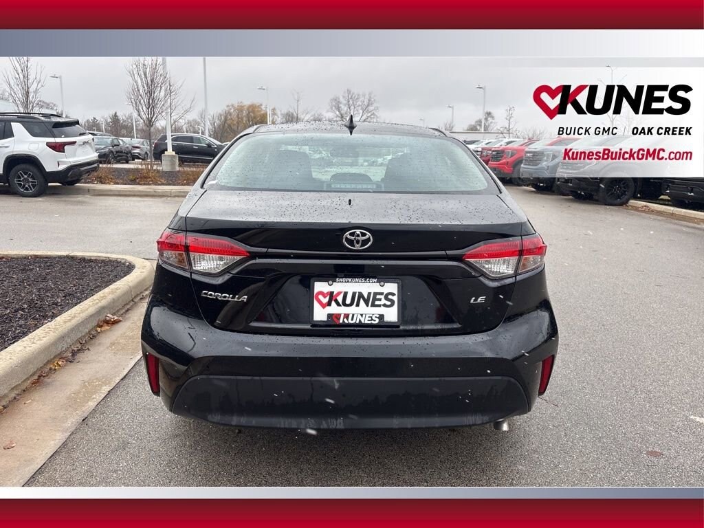 Used 2025 Toyota Corolla LE Sedan