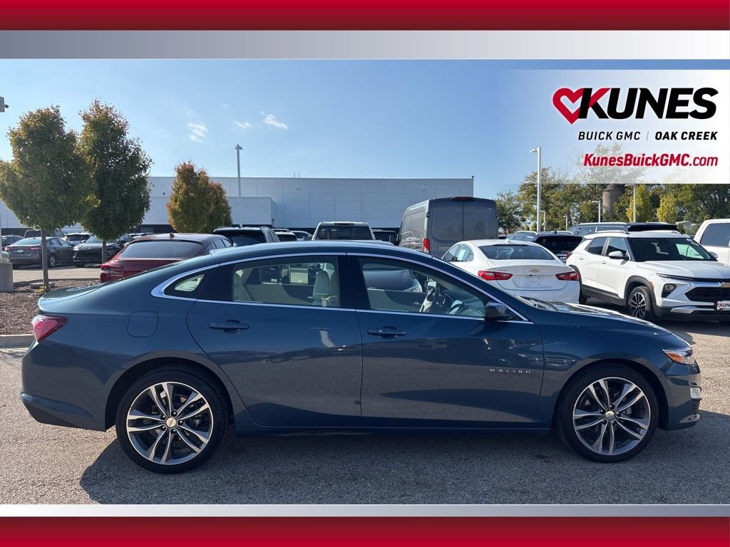 2024 Chevrolet Malibu Premier 2LT photo 2
