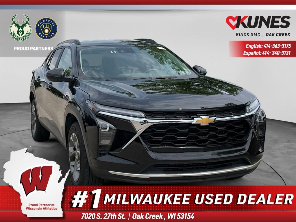 Used 2025 Chevrolet Trax LT SUV
