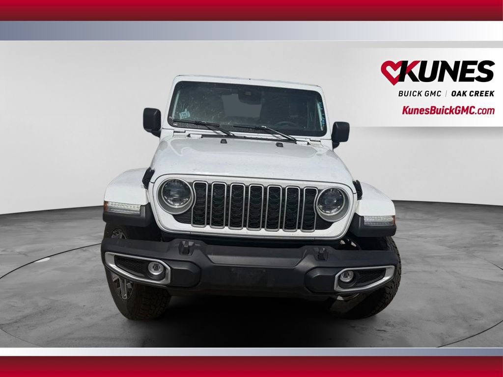 Used 2025 Jeep Wrangler Sahara SUV