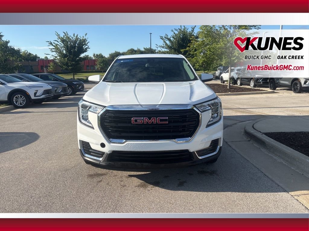 2024 Gmc Terrain SLE photo 2